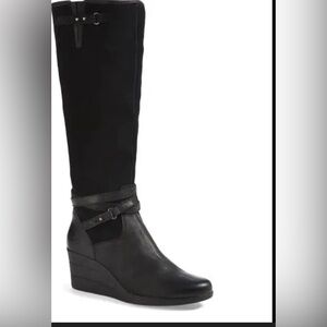 UGGS Women’s Black Lesley Waterproof Leather & Suede Wedge Tall Boots . Size: 8